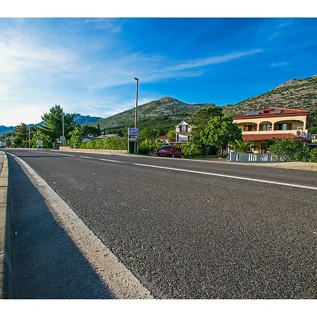 Kika Starigrad Paklenica