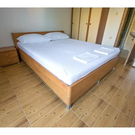 Apartment Kika *